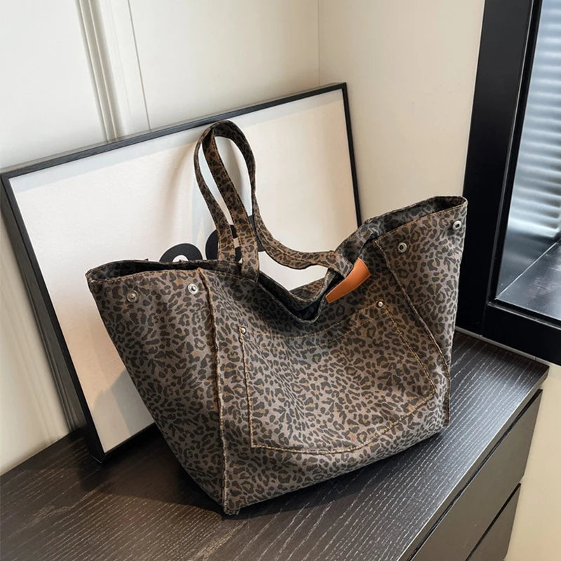 Sac à motif léopard